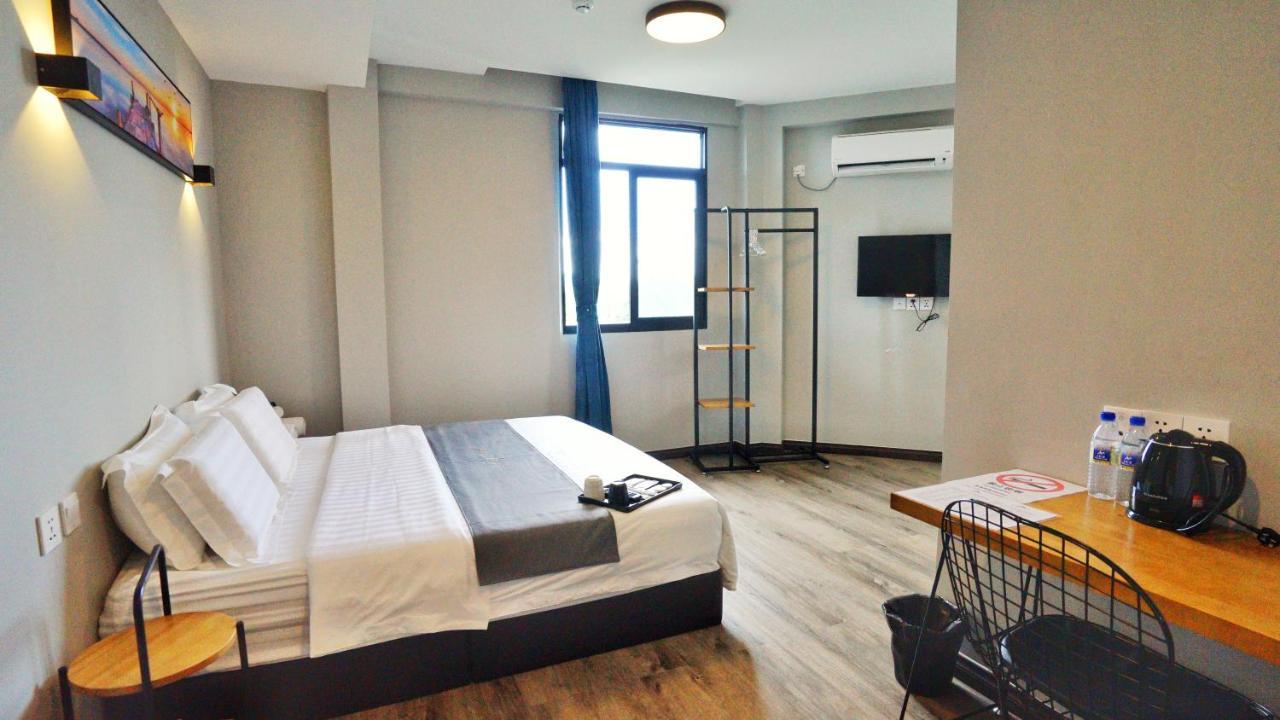 Paly Hotel Semporna Bagian luar foto